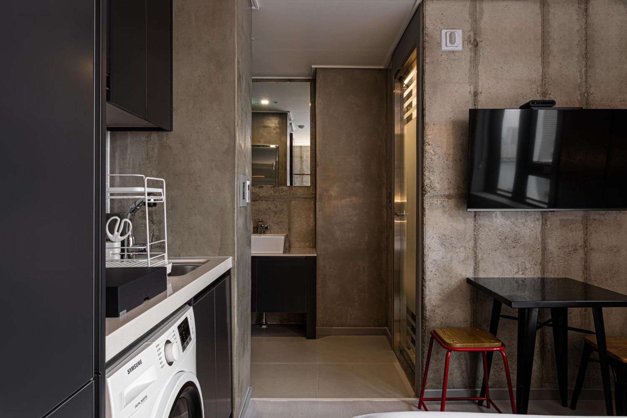 Urbanstay Boutique Nampo Biff Apartment *